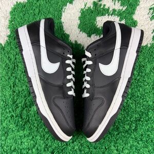 Nike Dunk Low Black Panda Men size 10 NEW DJ6188-002